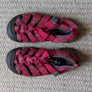Girls Keen Hiking Sandals